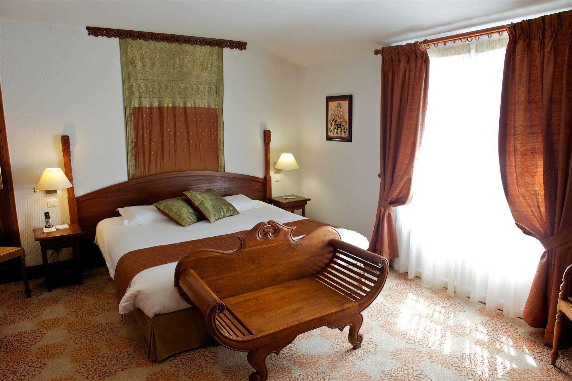 Villa Kerasy Hotel Spa Vannes Bagian luar foto